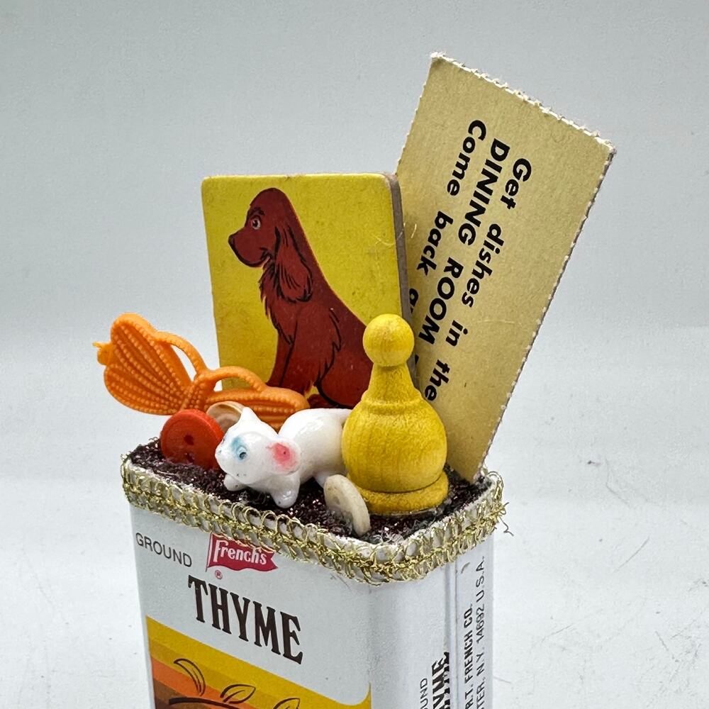 SUPER KITSCH Old Thyme Assemblage - Vintage Toys and Tchotchkes - Picture 6 of 6
